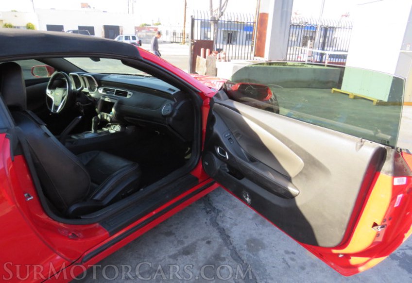 2015 Chevrolet Camaro - Image 24