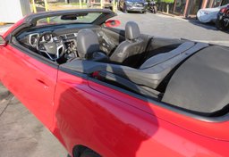 2015 Chevrolet Camaro - Image 11