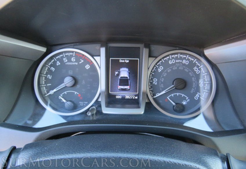 2022 Toyota Tacoma 4WD - Image 34