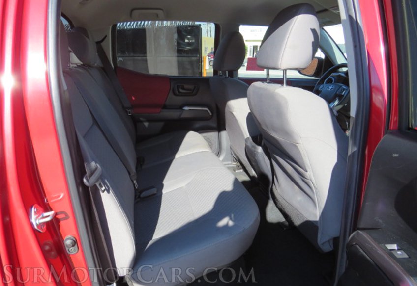 2022 Toyota Tacoma 4WD - Image 32