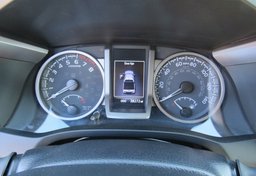 2022 Toyota Tacoma 4WD - Image 34