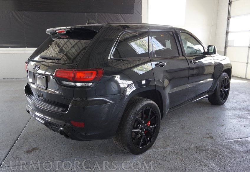 2018 Jeep Grand Cherokee - Image 5