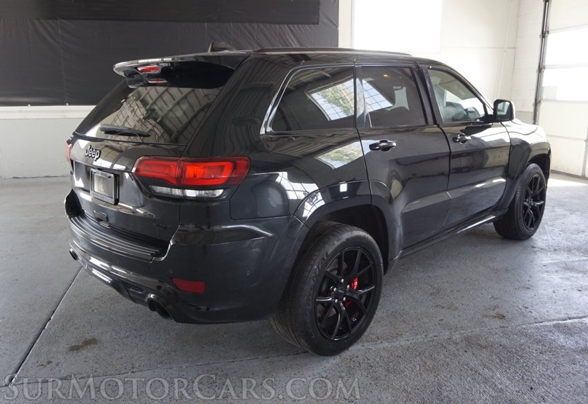 2018 Jeep Grand Cherokee - Image 4