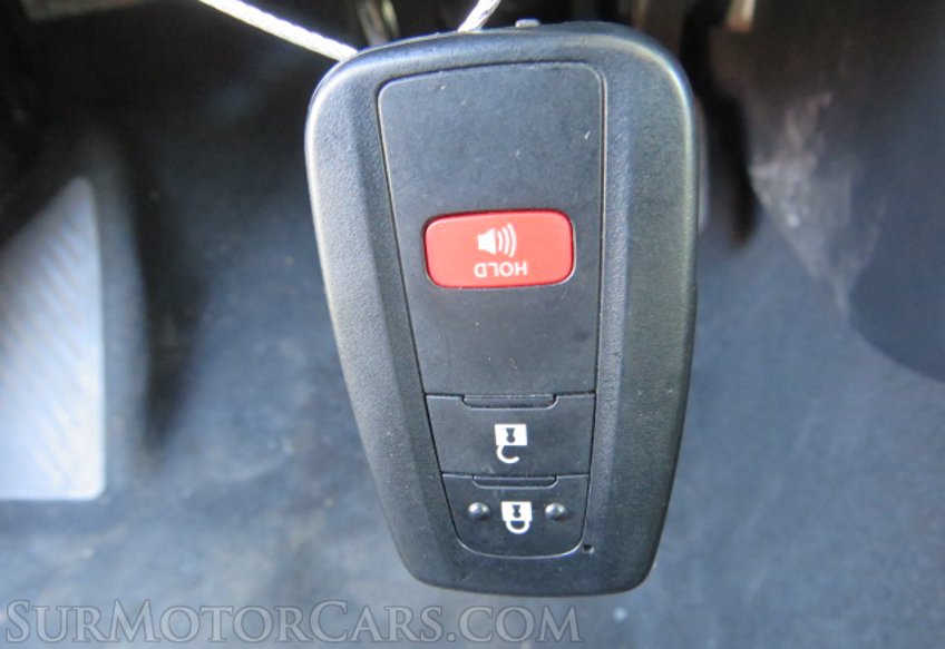 2022 Toyota Prius - Image 39