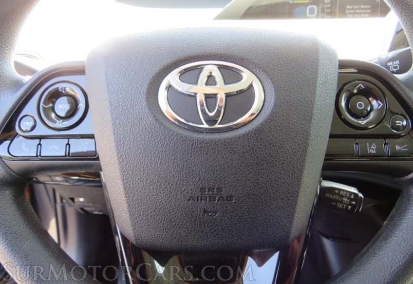 2022 Toyota Prius - Image 34