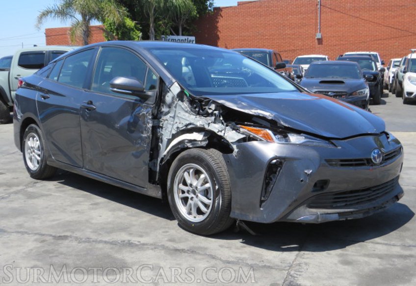 2022 Toyota Prius - Image 4