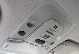 2022 Toyota Prius - Image 44