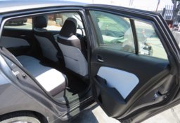 2022 Toyota Prius - Image 24