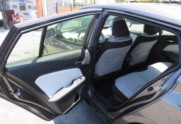 2022 Toyota Prius - Image 23