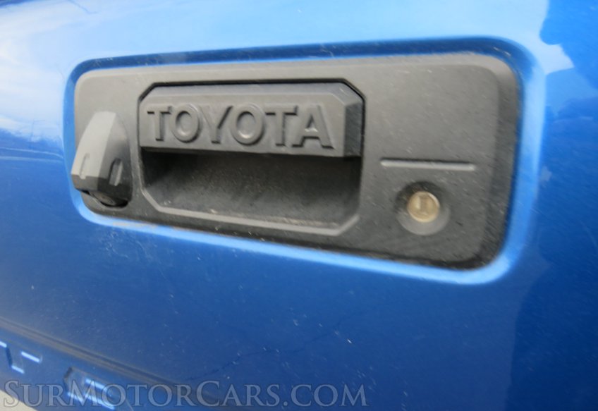 2017 Toyota Tacoma - Image 28