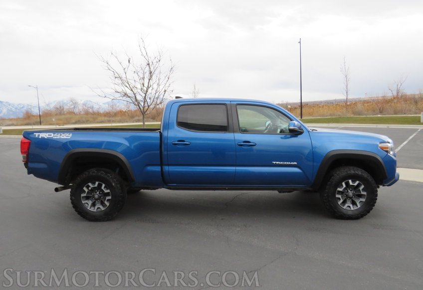 2017 Toyota Tacoma - Image 11