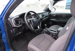 2017 Toyota Tacoma - Image 31