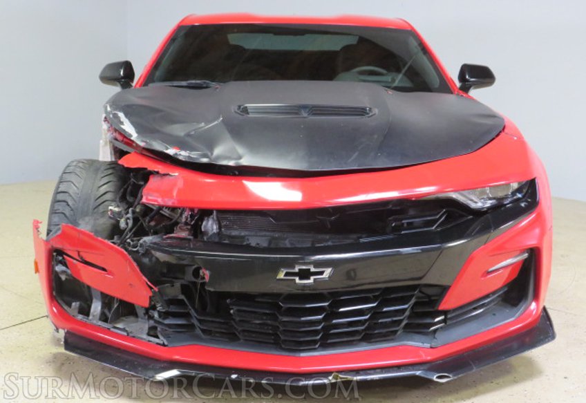 2019 Chevrolet Camaro - Image 9