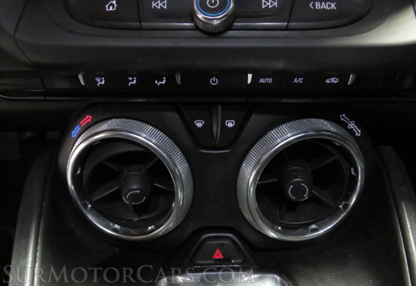 2019 Chevrolet Camaro - Image 38