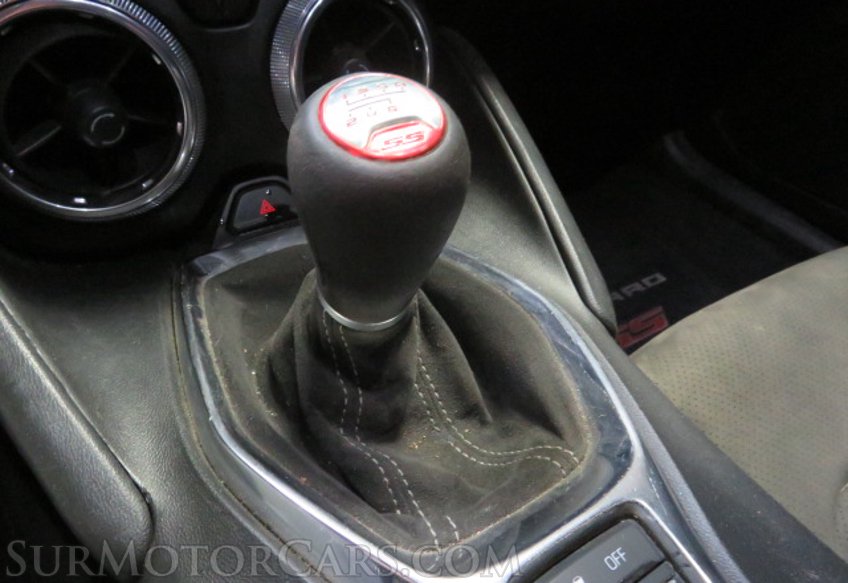 2019 Chevrolet Camaro - Image 41