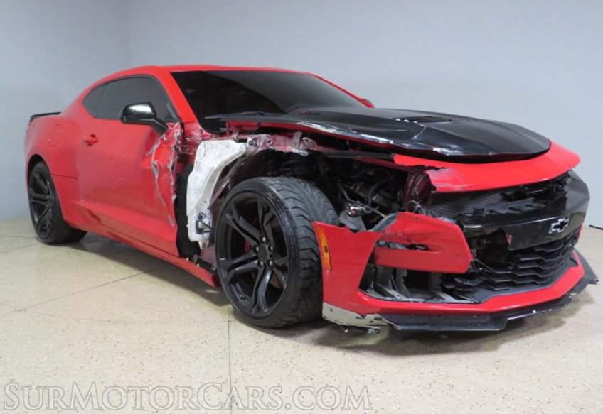 2019 Chevrolet Camaro - Image 4