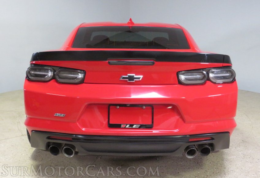 2019 Chevrolet Camaro - Image 10