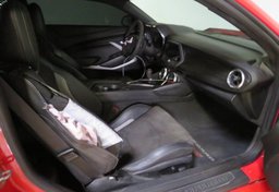 2019 Chevrolet Camaro - Image 22