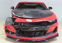 2019 Chevrolet Camaro - Image 9