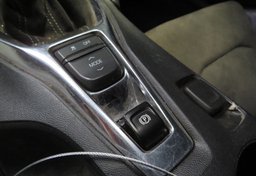 2019 Chevrolet Camaro - Image 32