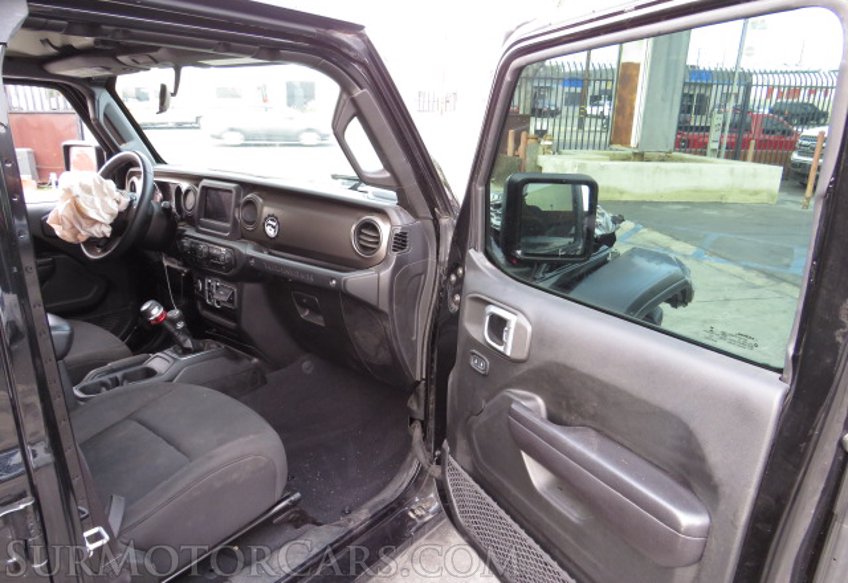 2018 Jeep Wrangler Unlimited - Image 15