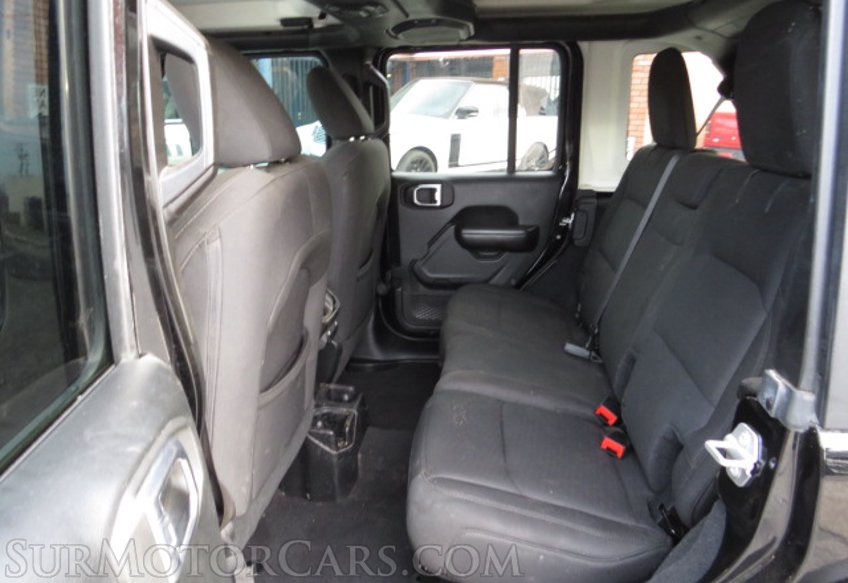 2018 Jeep Wrangler Unlimited - Image 24