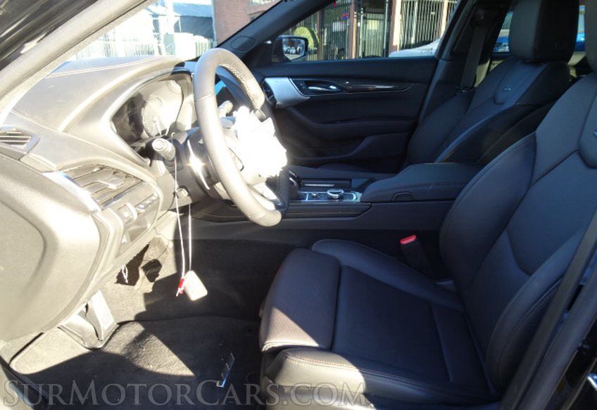 2020 Cadillac CT5-V - Image 24