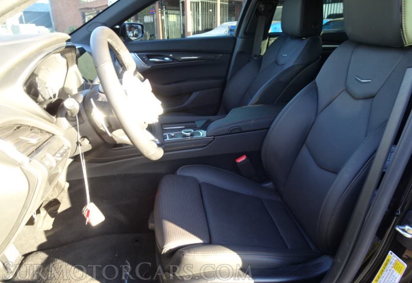 2020 Cadillac CT5-V - Image 26