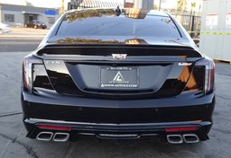 2020 Cadillac CT5-V - Image 11