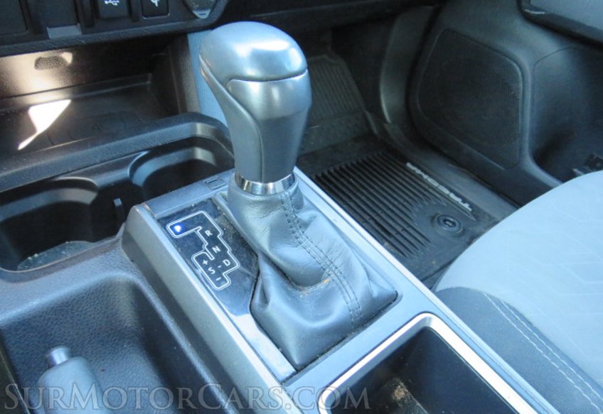 2020 Toyota Tacoma 4WD - Image 41