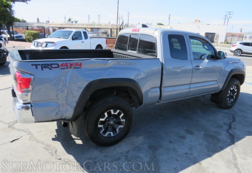 2020 Toyota Tacoma 4WD - Image 7