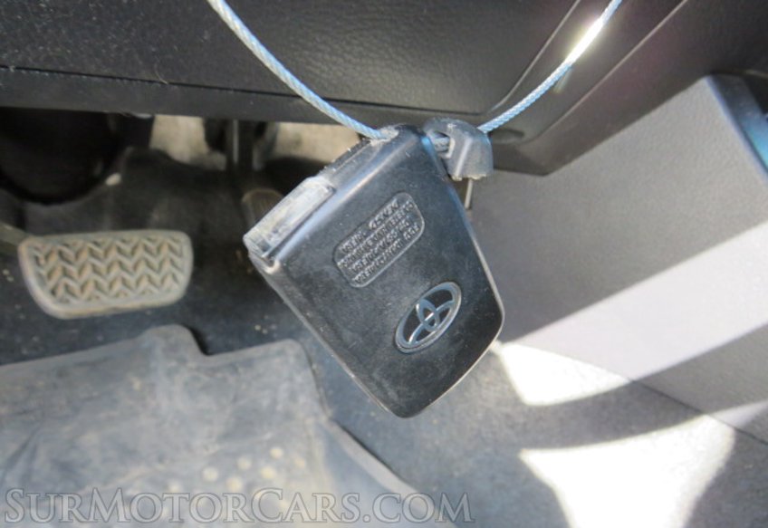 2020 Toyota Tacoma 4WD - Image 40