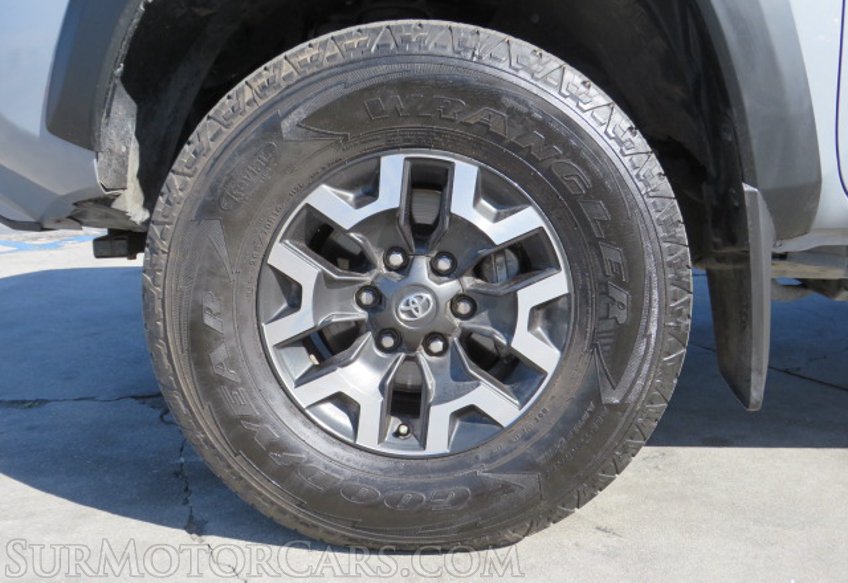 2020 Toyota Tacoma 4WD - Image 49