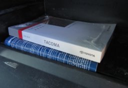 2020 Toyota Tacoma 4WD - Image 46