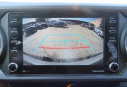 2020 Toyota Tacoma 4WD - Image 37