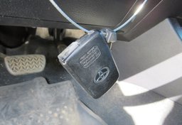 2020 Toyota Tacoma 4WD - Image 40