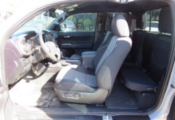 2020 Toyota Tacoma 4WD - Image 28