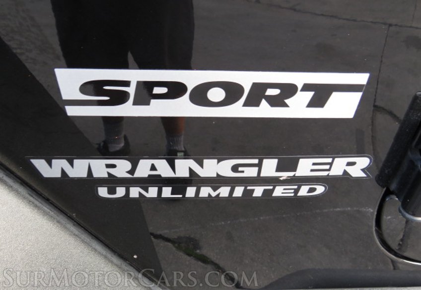 2015 Jeep Wrangler Unlimited - Image 21