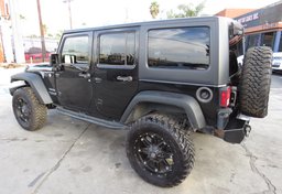 2015 Jeep Wrangler Unlimited - Image 9