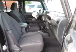 2015 Jeep Wrangler Unlimited - Image 26