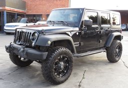 2015 Jeep Wrangler Unlimited - Image 3