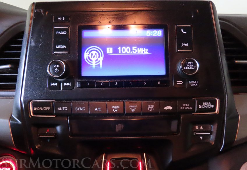 2019 Honda Odyssey - Image 32