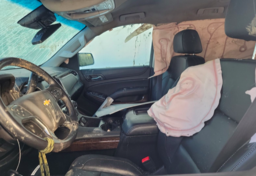 2019 Chevrolet Suburban - Image 7