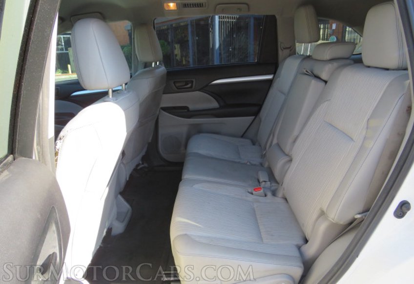 2015 Toyota Highlander - Image 33