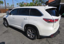 2015 Toyota Highlander - Image 8