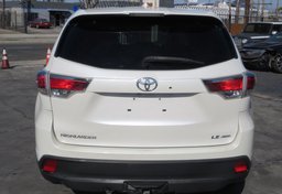 2015 Toyota Highlander - Image 11