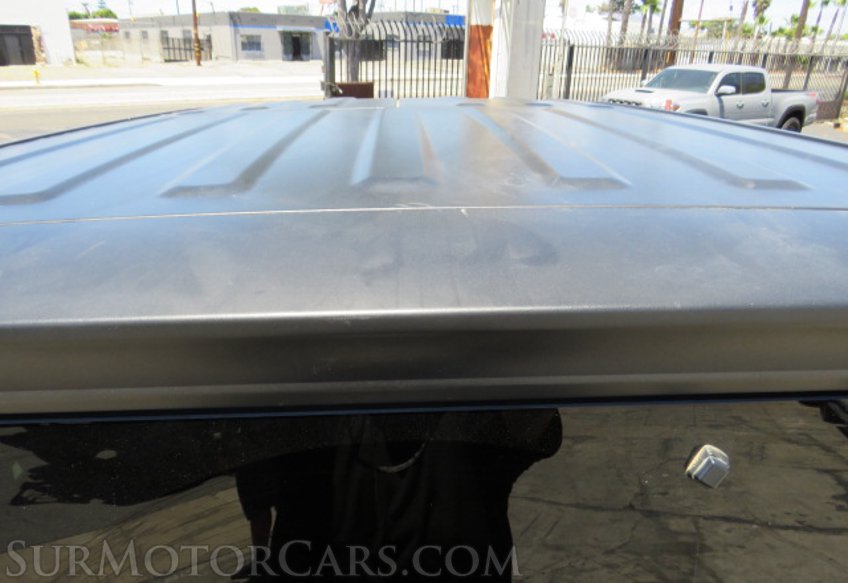 2020 Jeep Wrangler - Image 15