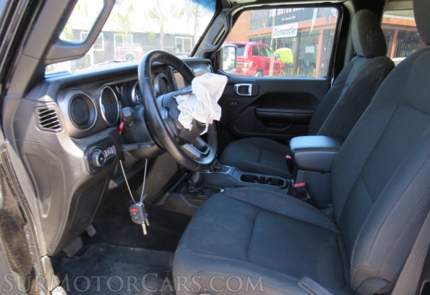 2020 Jeep Wrangler - Image 22