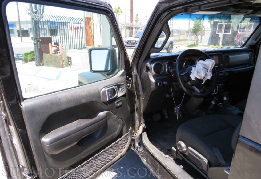 2020 Jeep Wrangler - Image 18
