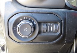 2020 Jeep Wrangler - Image 31